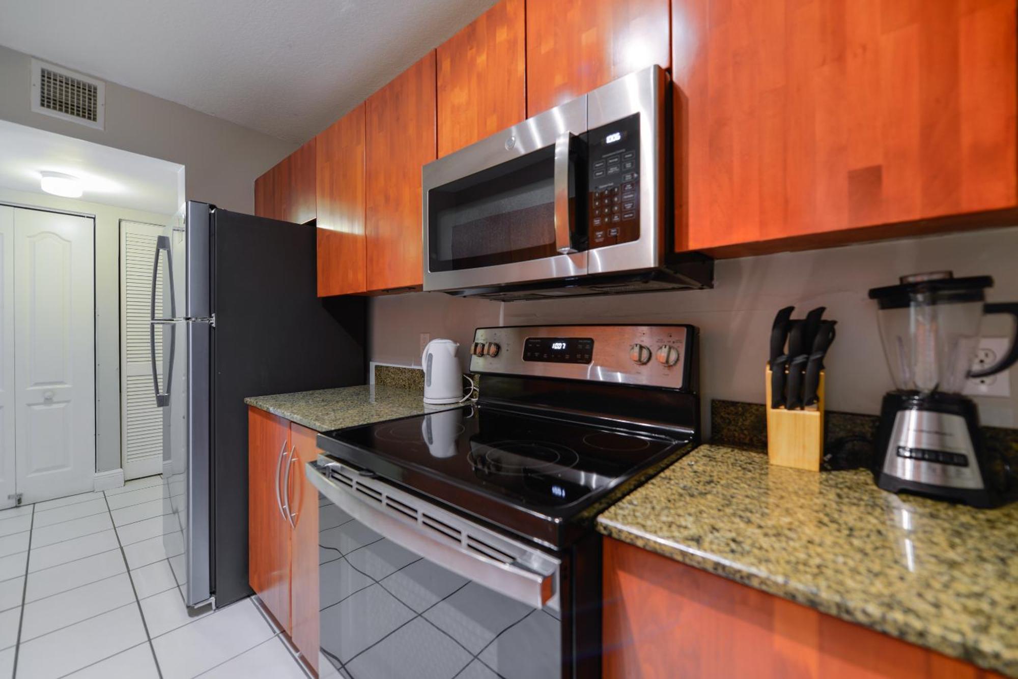 Amazing 3 Bedroom Condo At Brickell With Pool Майами Экстерьер фото